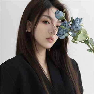 恋上女镖师
